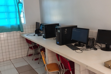 Manutenção de Computadores - Escola municipal José Eduardo Mendonça( Rural)