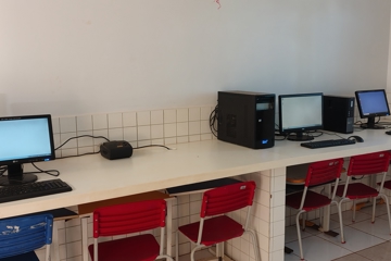 Manutenção de Computadores - Escola municipal José Eduardo Mendonça( Rural)