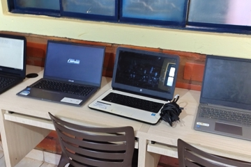 Manutenção de Computadores da escola + manutenção de notebooks de professores - Escola Crispim Marques(Rural)