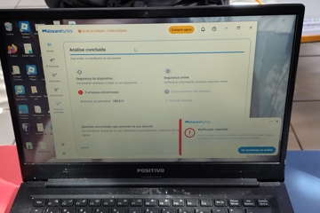 Manutenção de Computadores da escola + notebooks de professores - Escola municipal Dulce Ferreira